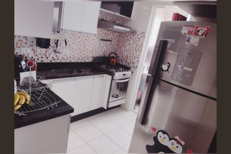 Cozinha de apartamento à venda com 2 quartos, 54m² em Conjunto Residencial Pombeva, São Bernardo do Campo