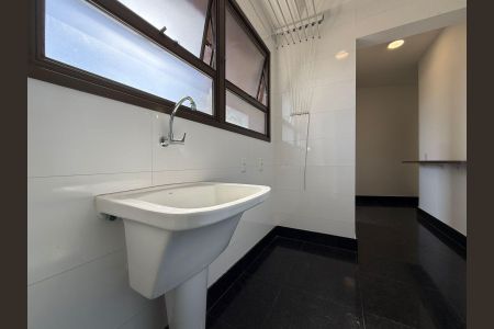 Área de Serviço de apartamento para alugar com 4 quartos, 188m² em Vale do Sereno, Nova Lima