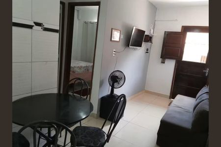 Sala de casa para alugar com 2 quartos, 55m² em Jacutinga, Belford Roxo