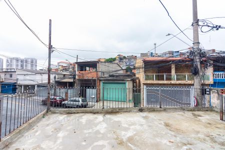 Vista de casa para alugar com 1 quarto, 105m² em Santo Antônio, Osasco