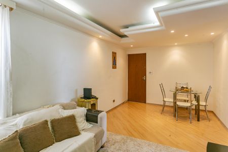 Sala de apartamento para alugar com 3 quartos, 65m² em Vila Vermelha, São Paulo