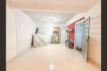Casa à venda com 2 quartos, 204m² em Vila Maracana, São Paulo