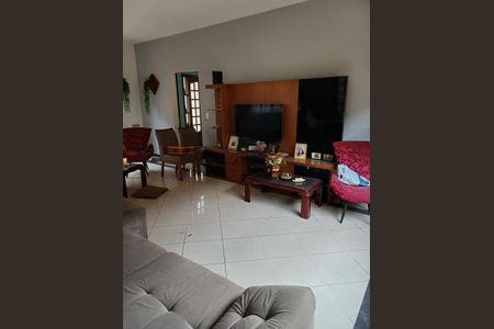 Casa à venda com 3 quartos, 180m² em Balneário Mar Paulista, São Paulo