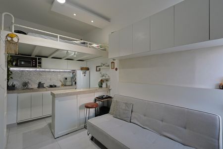 Sala de kitnet/studio à venda com 1 quarto, 30m² em Santo Agostinho, Belo Horizonte