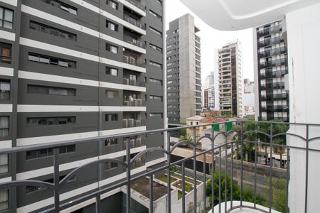 Vista da Varanda do Quarto 1 de apartamento para alugar com 2 quartos, 40m² em Jardins, São Paulo