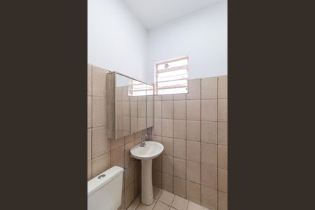 Banheiro de casa para alugar com 1 quarto, 80m² em Vila Veloso, Carapicuíba