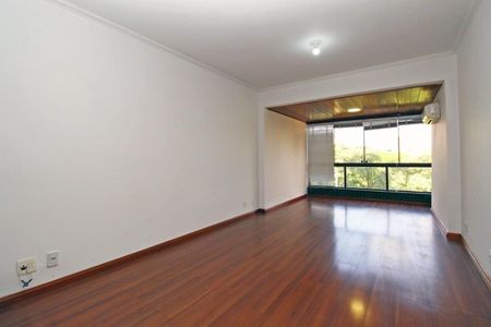 Sala de apartamento para alugar com 3 quartos, 100m² em Bela Vista, Porto Alegre