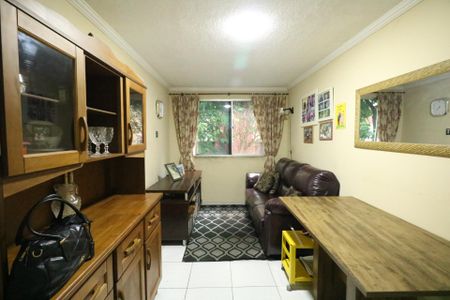 Sala de apartamento à venda com 2 quartos, 59m² em Conceição, Diadema