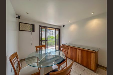 Apartamento para alugar com 2 quartos, 105m² em Botafogo, Rio de Janeiro