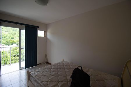 Apartamento à venda com 2 quartos, 85m² em Cantagalo, Niterói
