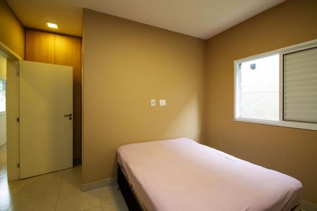 Suíte de casa de condomínio para alugar com 3 quartos, 160m² em Jardim Colibri, Cotia