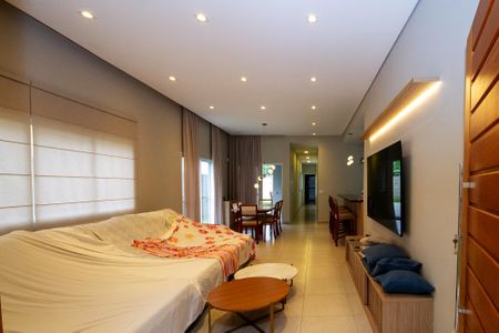 Sala de casa de condomínio para alugar com 3 quartos, 160m² em Jardim Colibri, Cotia