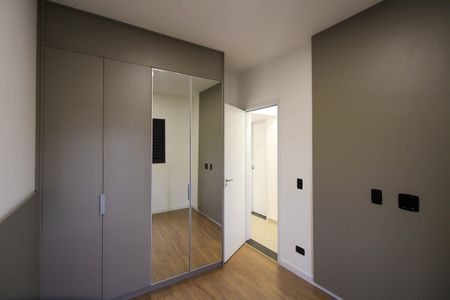 Quarto 1 de apartamento para alugar com 2 quartos, 45m² em Vila Fernandes, São Paulo