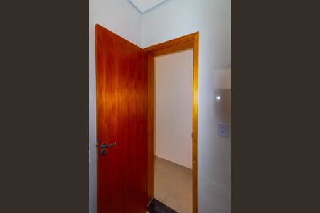 Banheiro de apartamento para alugar com 1 quarto, 25m² em Vila Prudente, São Paulo