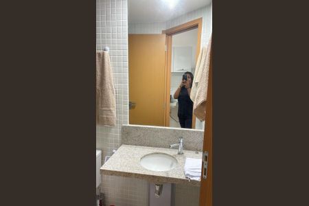 Banheiro de apartamento para alugar com 1 quarto, 19m² em Amaralina, Salvador