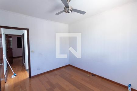 Casa à venda com 3 quartos, 148m² em Vila Ponte Rasa, São Paulo