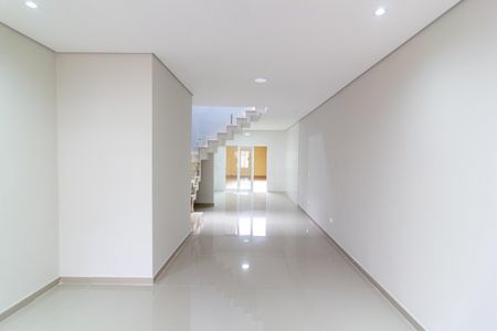 Sala de casa para alugar com 3 quartos, 190m² em Campo Grande, São Paulo