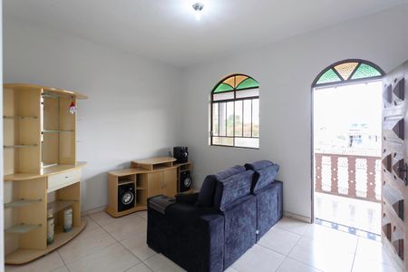 Sala de casa para alugar com 3 quartos, 220m² em Planalto, Belo Horizonte