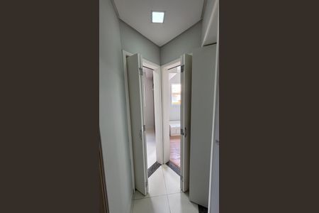 Corredor de apartamento à venda com 3 quartos, 90m² em Parque João Ramalho, Santo André