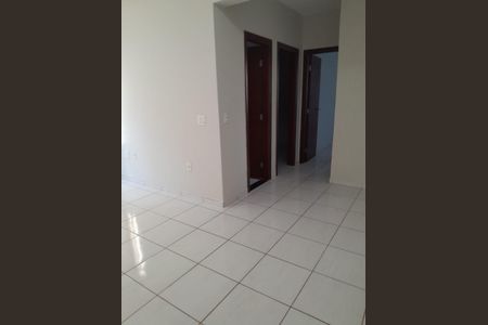 Sala de apartamento para alugar com 2 quartos, 60m² em Laranjeiras, Uberlândia