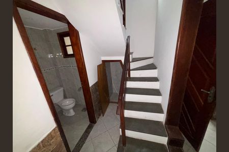 Casa de Condomínio para alugar com 2 quartos, 90m² em Sapê, Niterói
