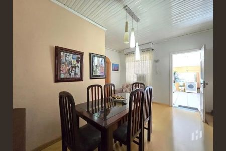 Sala de casa à venda com 3 quartos, 133m² em Ouro Branco, Novo Hamburgo