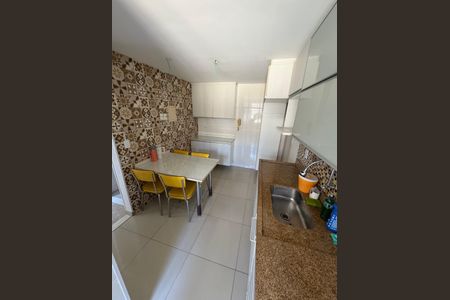 Apartamento para alugar com 3 quartos, 79m² em Campinho, Rio de Janeiro