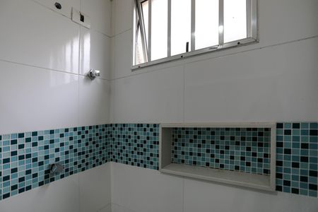 Banheiro de apartamento para alugar com 2 quartos, 89m² em Jardim Ponte Grande, Mogi das Cruzes