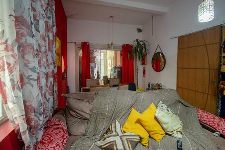 Sala de casa para alugar com 2 quartos, 90m² em Irajá, Rio de Janeiro