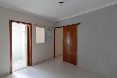 Suíte de casa para alugar com 1 quarto, 55m² em Jardim dos Ipes, São Paulo