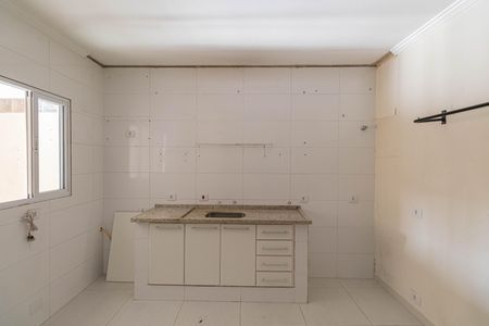 Sala e Cozinha de casa para alugar com 1 quarto, 55m² em Jardim dos Ipes, São Paulo