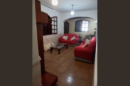 Sala de casa para alugar com 2 quartos, 60m² em Boaçu, São Gonçalo