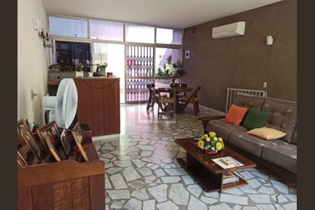 Casa à venda com 3 quartos, 372m² em Jardim Guanabara, Rio de Janeiro