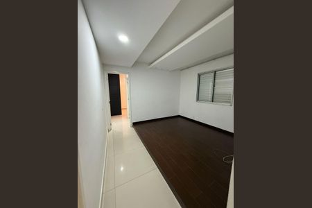 Sala de apartamento à venda com 1 quarto, 57m² em Jardim Calux, São Bernardo do Campo
