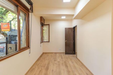 Quarto 1 de apartamento para alugar com 1 quarto, 69m² em Bom Fim, Porto Alegre