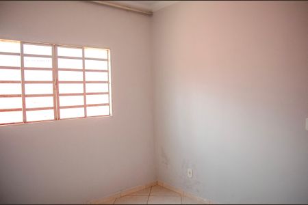 Casa para alugar com 4 quartos, 360m² em Jardim Vila Boa, Goiânia