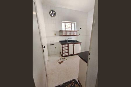 Casa para alugar com 4 quartos, 270m² em Sagrada Família, Belo Horizonte