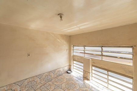 Quarto de casa para alugar com 1 quarto, 60m² em Vila Paranagua, São Paulo