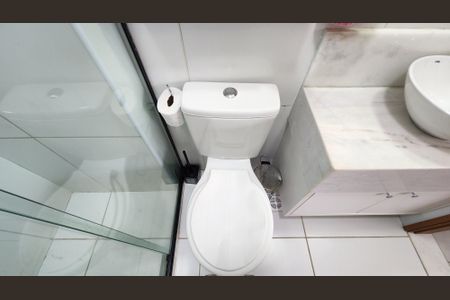 Banheiro de kitnet/studio para alugar com 1 quarto, 29m² em Barra, Salvador