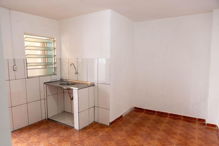 Casa para alugar com 1 quarto, 70m² em Jardim Raposo Tavares, São Paulo