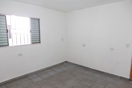Casa para alugar com 1 quarto, 70m² em Jardim Raposo Tavares, São Paulo
