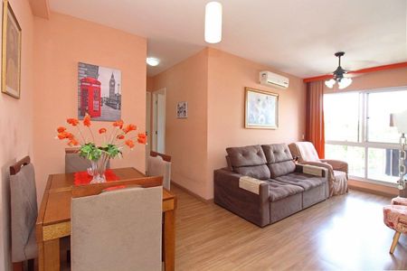 Sala de apartamento para alugar com 2 quartos, 51m² em Glória, Porto Alegre