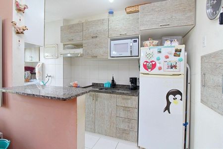 Cozinha de apartamento para alugar com 2 quartos, 51m² em Glória, Porto Alegre