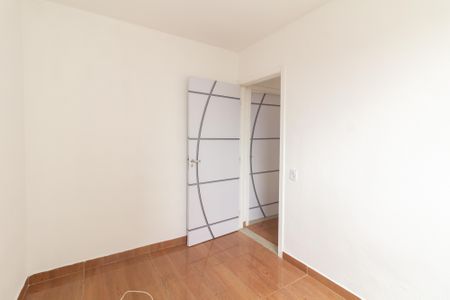 Quarto 1 de apartamento para alugar com 2 quartos, 42m² em Vila Popular, São Paulo