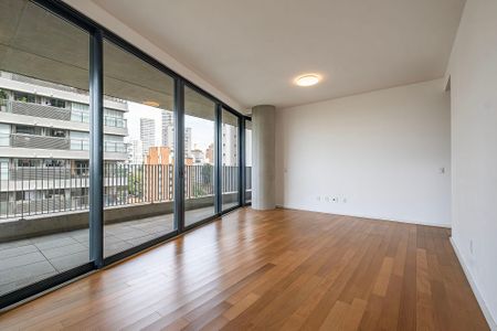 Sala de apartamento para alugar com 2 quartos, 150m² em Jardim das Bandeiras, São Paulo