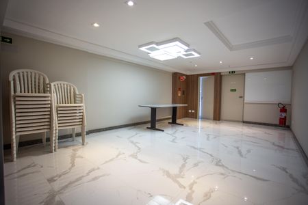 Apartamento para alugar com 1 quarto, 44m² em Centro Cívico, Curitiba