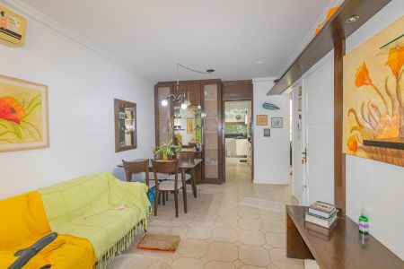 Sala de casa de condomínio para alugar com 4 quartos, 96m² em Centro, Canoas