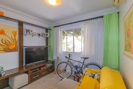 Sala de casa de condomínio para alugar com 4 quartos, 96m² em Centro, Canoas