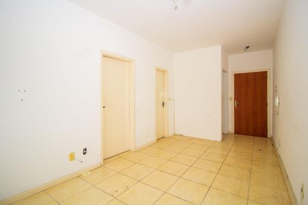 Sala de apartamento para alugar com 1 quarto, 40m² em Partenon, Porto Alegre