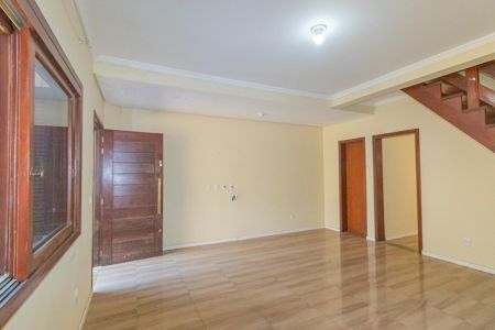 Sala de casa de condomínio para alugar com 2 quartos, 100m² em Rio Branco, Canoas